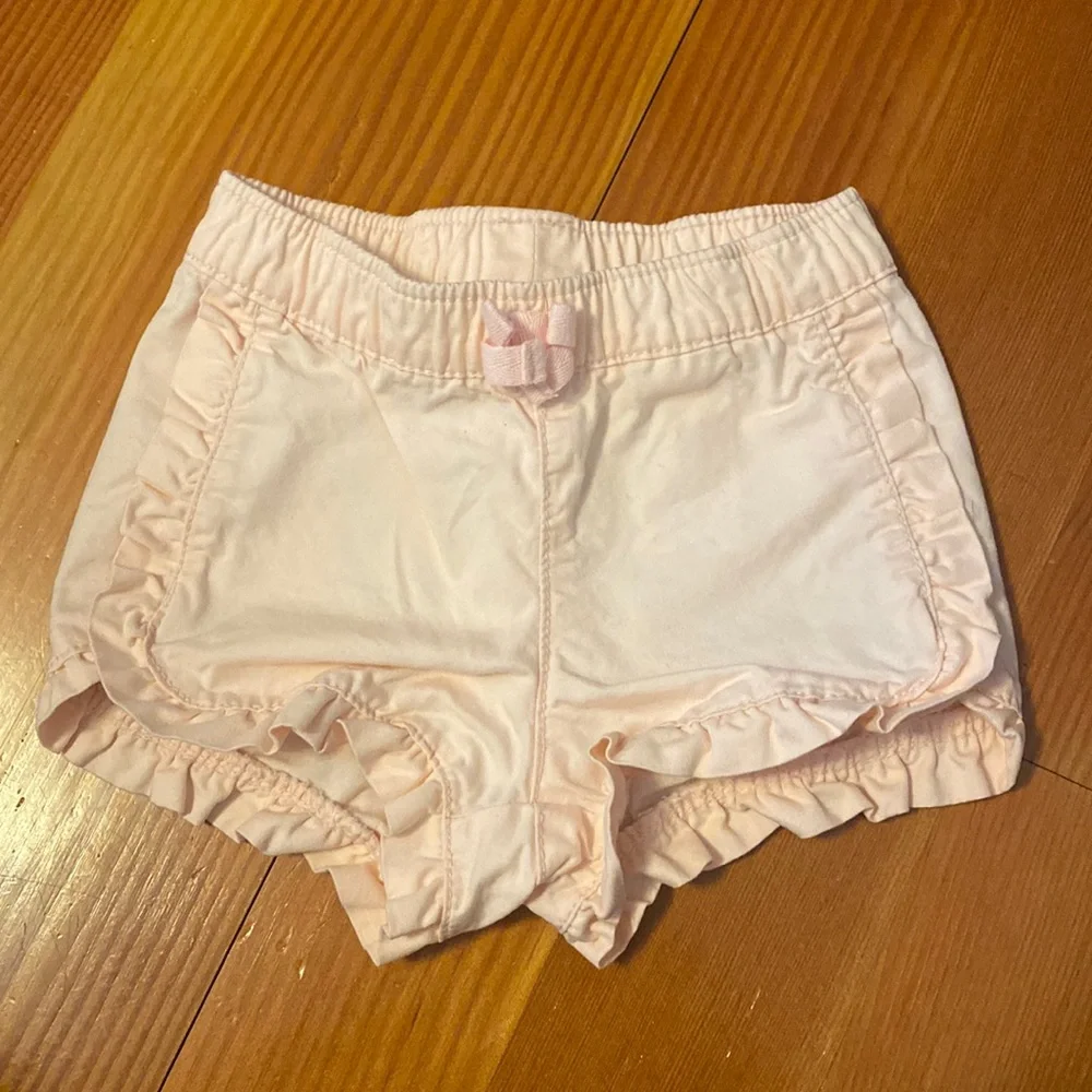 Old navy light pink cotton ruffle shorts
